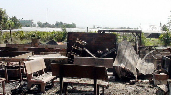 bLSr04Ac.jpg