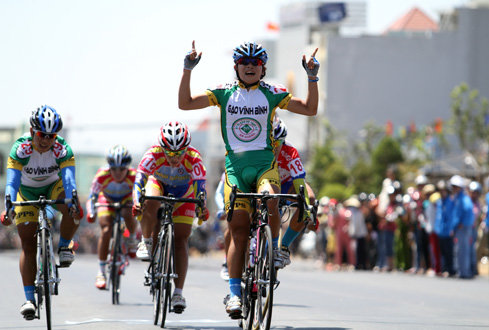 Việt Nam xuất sắc giành 2 Huy chương Vàng môn đua xe đạp cá nhân và đồng đội