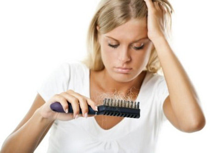 Top 10 nguyên nhân rụng tóc nhiều người chưa biết