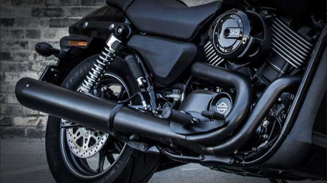 HarleyDavidson Street Rod 750 Reviewed  Motorcycle Cruiser