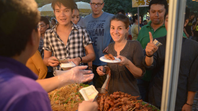 Du lịch: Một chuyến du lịch đến Việt Nam không thể thiếu ẩm thực Việt Nam đặc trưng. Hình ảnh về những món ăn đưa bạn đến những điểm du lịch nổi tiếng nhưng không kém phần thú vị với trải nghiệm chu du đắm chìm trong những món ăn đặc sản.