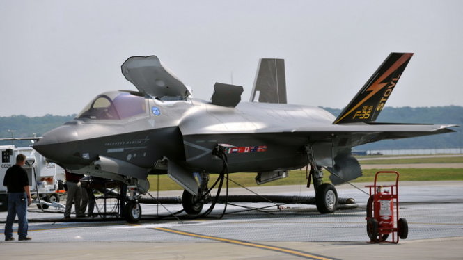 jzR9brr2.jpg