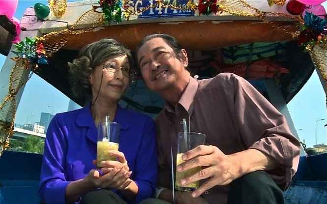 Nguyễn Chánh Tín và Diễm My trong phim Đại ca U70 - Ảnh: ĐPCC