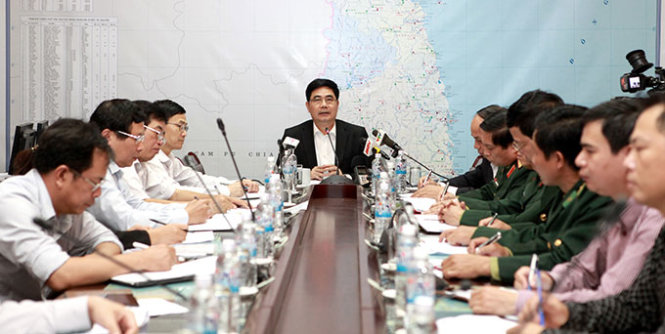 Ảnh: phong chong bao: Trưởng BCĐ PCLB Trung ương Cao Đức Phát yêu cầu không được chủ quan với bão - Ảnh T.Phùng