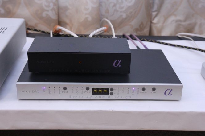 Berkeley Alpha DAC - Ảnh: Trần Công Tiến