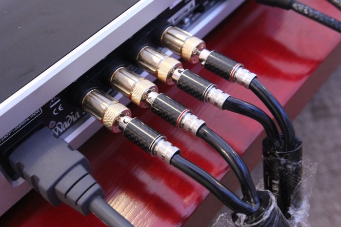 Dây loa Hidiamond - Ảnh: Trần Công Tiến