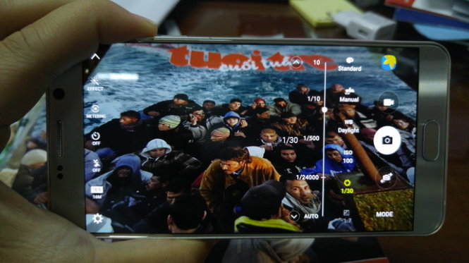 Chụp trong môi trường thiếu sáng đã cân chỉnh thông số ISO, khẩu độ... - Ảnh: T.Trực