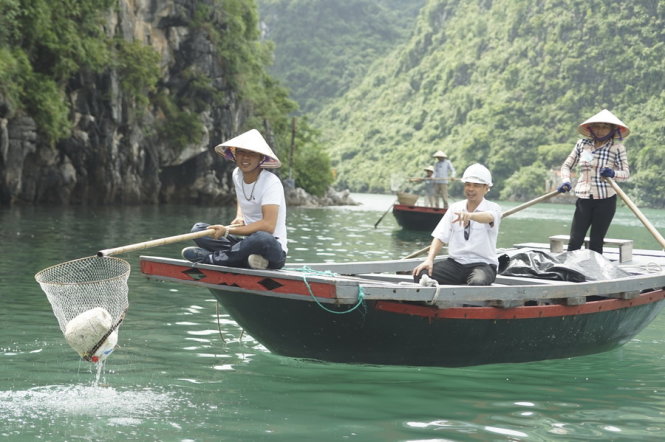 3.000 thanh niên chung sức bảo vệ Hạ Long - Tuổi Trẻ Online