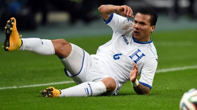 Tuyển thủ Honduras Arnold Peralta - Ảnh: AFP