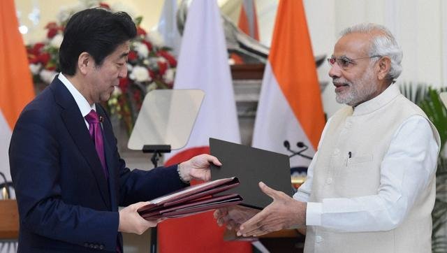 Truyền thông nhà nước Trung Quốc cho rằng Nhật Bản tăng cường quan hệ thân thiết với Ấn Độ là nhằm đối phó với Trung Quốc, vậy nên việc đề cập tới Biển Đông trong tuyên bố chung giữa hai nước chắc chắn sẽ khiến quốc gia này phản ứng gay gắt - Ảnh: PTI
