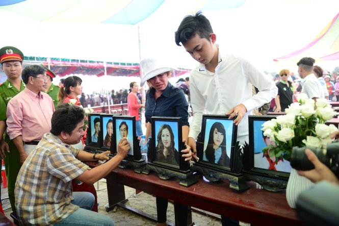 Quặn thắt nỗi đau gia đình 6 người bị thảm sát tại Bình Phước - Tuổi Trẻ Online