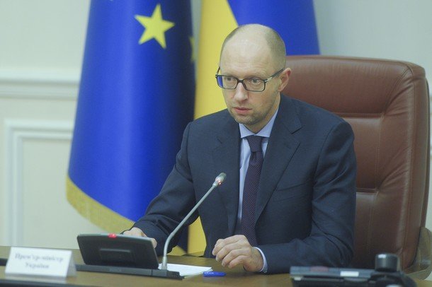 Thủ tướng Ukraine Arseniy Yatsenyuk  tỏ ra cứng rắn với Nga - Ảnh: Kiev Post