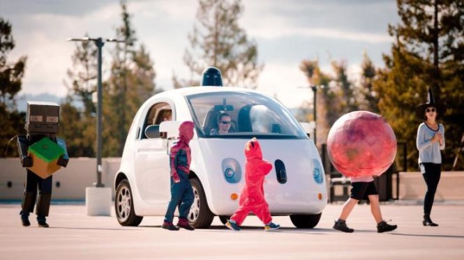 Xe hơi tự lái của Google - Ảnh: Reuters