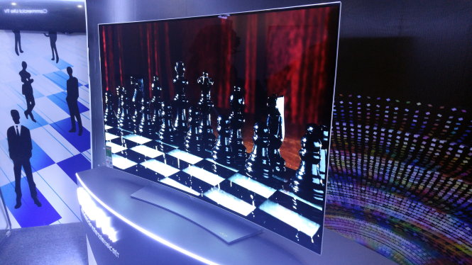 Tivi 4K OLED màn hình cong mới của LG - Ảnh: Phong Vân