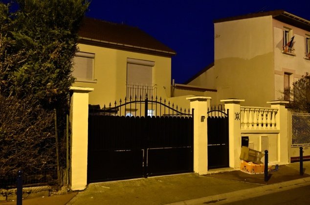 Ngôi nhà của gia đình tên Charaffe al Mouadan ở Drancy, ngoại ô Paris, ảnh chụp ngày 29-12-2015 - Ảnh: AFP