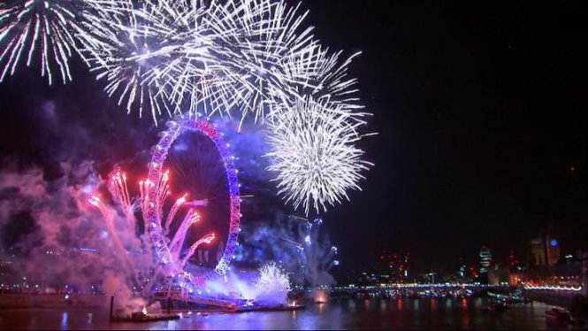Màn bắn pháo hoa trên sông Thames Ảnh: Sky News