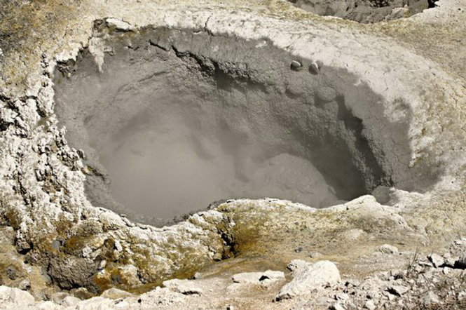 Các nhà khoa học lo ngại siêu núi lửa Yellowstone có thể bùng phát trong 80 năm tới và gây thảm họa toàn cầu - Ảnh: Flick/Mirror