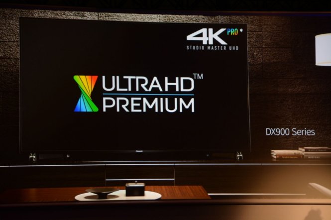 Theo Panasonic, DX900 là dòng TV đầu tiên của mình đáp ứng chuẩn Ultra HD Premium - Ảnh: DigitalTrends