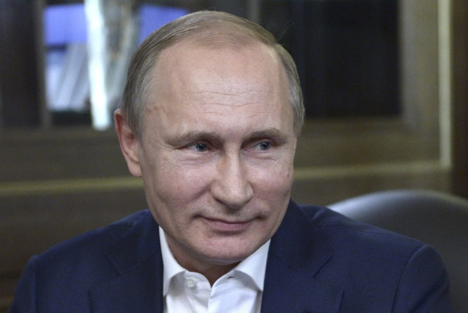 Ông Putin vẫn lạc quan dù kinh tế Nga suy yếu - Ảnh: Reuters