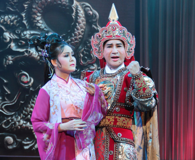 NSƯT Kim Tử Long và vợ, nghệ sĩ Trinh Trinh, sẽ biểu diễn trong chương trình tối 15-1 - Ảnh: Nguyễn Lộc