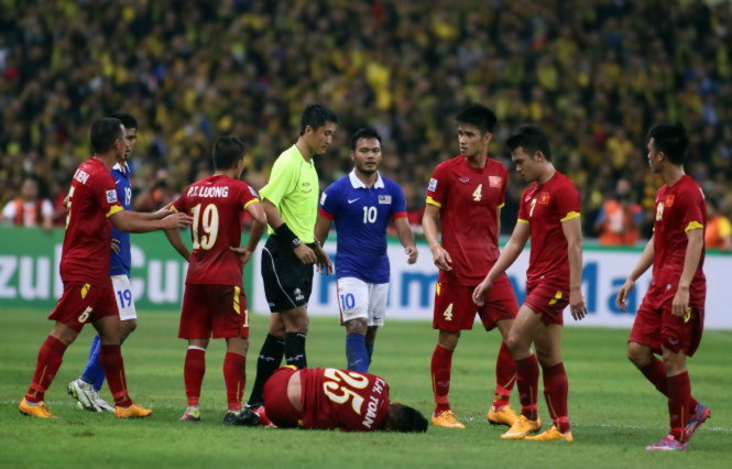 Trọng tài Ma Ning trong trận VN thắng Malaysia 2-1 ở bán kết AFF Suzuki Cup 2014. Ảnh: N.K