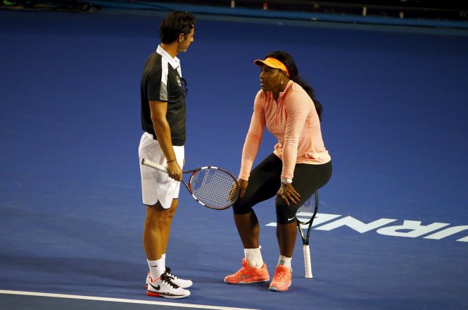 Serena đang phải chạy đua với thời gian để kịp hồi phục chấn thương và góp mặt ở Giait Úc mở rộng 2016. Ảnh: Reuters