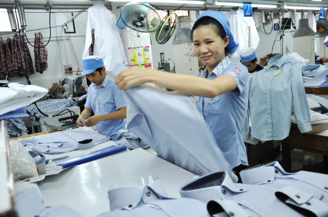 Công ty CP may Bình Minh (TP.HCM) dự kiến công bố mức thưởng tết cho người lao động đang làm việc tại công ty bình quân hai tháng lương/người - Ảnh: T.V.N.