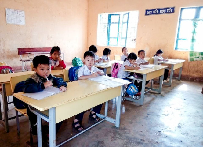 Lớp học chỉ có 10 học sinh tại phân hiệu 2 Trường tiểu học Quang Trung, thị xã Buôn Hồ, Đắk Lắk - Ảnh: Thái Thịnh