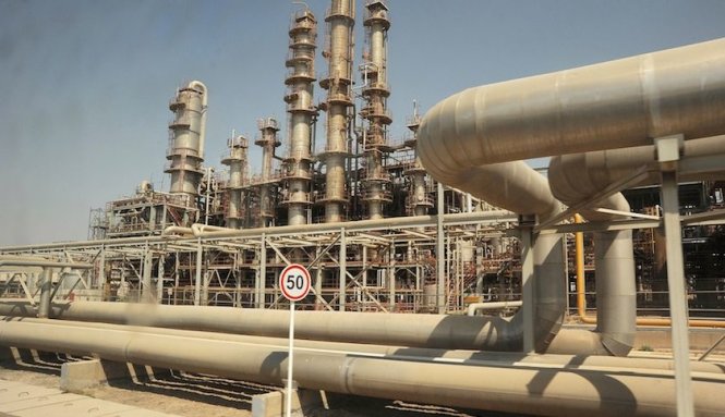 Một cơ sở dầu khí của Iran - Ảnh: Getty Images