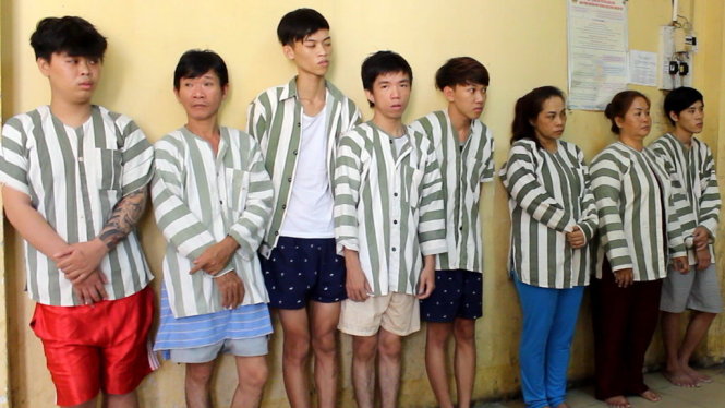 Nhóm đối tượng trong băng cưỡng đoạt tài sản của gái bán dâm - Ảnh A.X