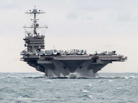 Một tàu sân bay Mỹ hoạt động tại châu Á - Ảnh: US Navy