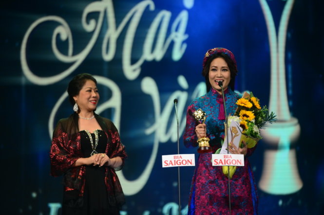 Ca sĩ Thanh Thuý lần thứ hai đoạt Mai Vàng dành cho hạng mục ca sĩ hát nhạc truyền thống cách mạng được yêu thích nhất. Ảnh: Quang Định