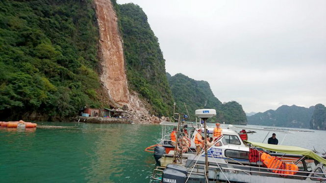 Hiện trường vụ sạt lở đất đá khiến 3 người chết tại xã Bản Sen - Ảnh: Mạnh Linh