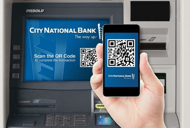 Năm 2013, Ngân hàng Quốc gia thành phố (CNB) ra mắt dịch vụ rút tiền từ ATM bằng di động Ảnh: CNB