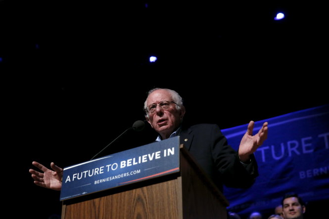 Thượng nghị sĩ Bernie Sanders có ưu thế lớn trước cựu Ngoại trưởng Hillary Clinton ở New Hampshire - Ảnh: Reuters