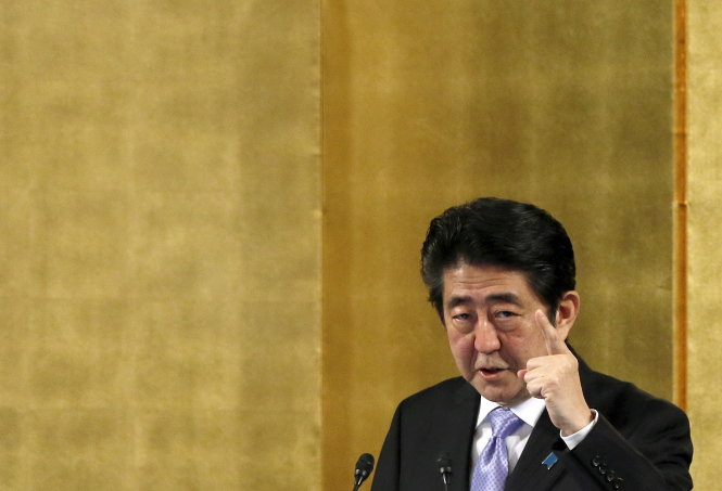 Các chính sách kinh tế của Thủ tướng Shinzo Abe đang tỏ ra mất hiệu quả - Ảnh: Reuters