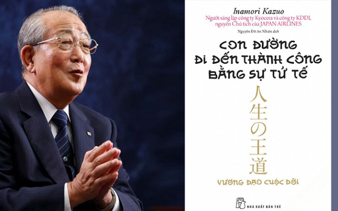 Kazuo Inamori và quyển sách của ông.