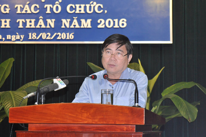 Chủ tịch UBND TP Nguyễn Thành Phong phát biểu chỉ đạo tại hội nghị - Ảnh Mai Hương