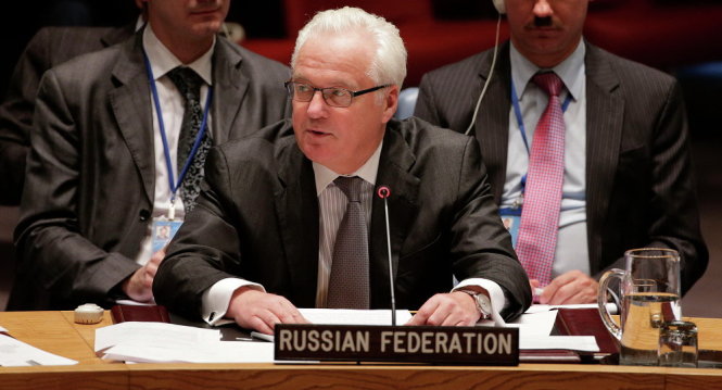 Đại sứ Nga Vitaly Churkin  bất ngờ gửi thông điệp cứng rắn tới ông Assad - Ảnh: Sputnik