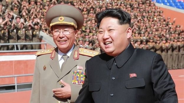 Tướng Ri Yong-Gil (trái) bị xử tử hồi đầu tháng 2, theo tình báo Hàn Quốc - Ảnh: AFP