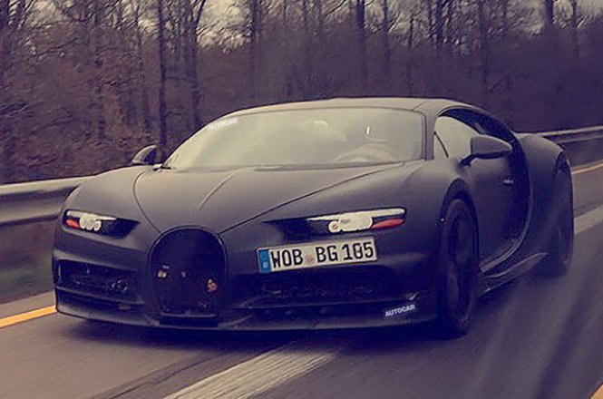 Chiếc Bugatti Chiron trên đường thử nghiệm - Ảnh: Autocar