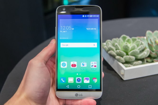 LG G5 có màn hình 5,3-inch Quad HD -  - Ảnh: ArsTechnica.com