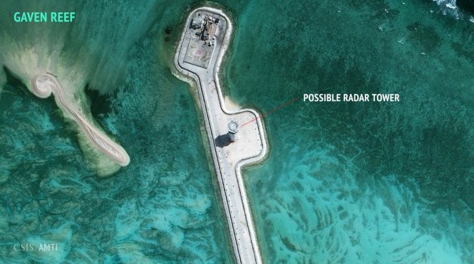 Tháp radar Trung Quốc xây trái phép trên Đá Ga Ven - Ảnh: CSIS