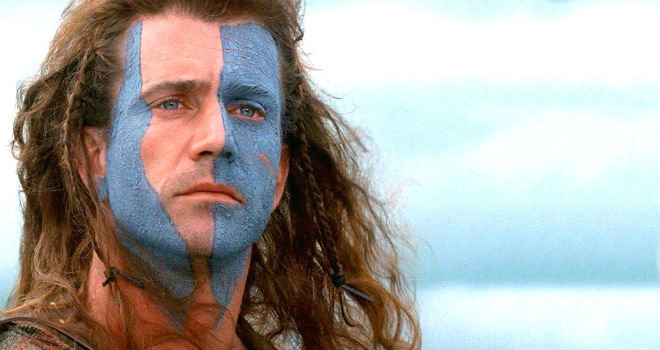 Mel Gibson trong vai hiệp sĩ William Wallace - người lãnh đạo nhân dân Scotland đấu tranh giành độc lập thế kỷ XIII trong Braveheart - Ảnh: IMDB