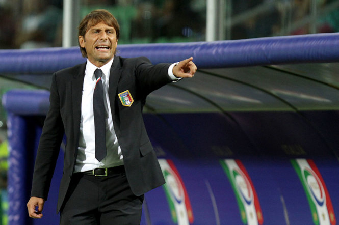 HLV Conte khi dẫn dắt tuyển Ý - Ảnh: Gazzetta dello Sport