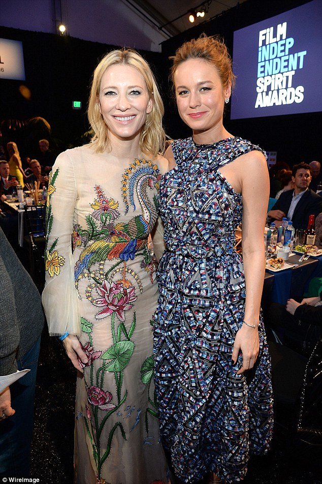 Brie Larson và Cate Blanchett