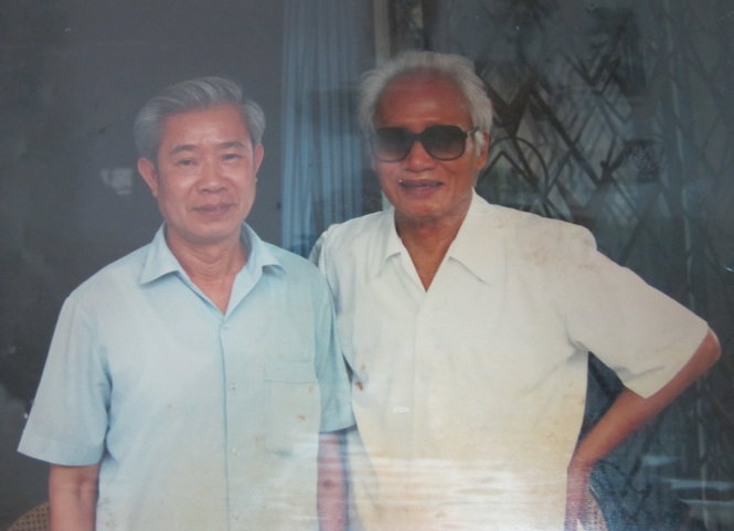 Thủ tướng Phạm Văn Đồng (phải) và thư ký Nguyễn Tiến Năng - Ảnh tư liệu