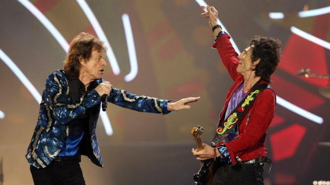 Nhóm Rolling Stones trình diễn ở Brazil - Ảnh: AP