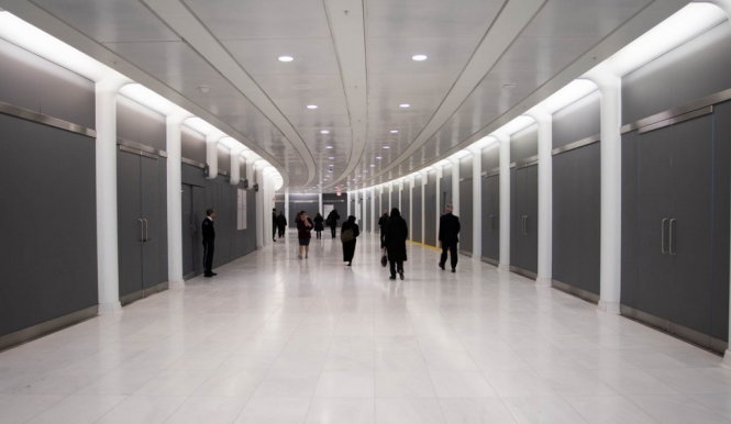 Bên trong ga tàu điện ngầm đắt nhất thế giới ở New York - Ảnh: Business Insider