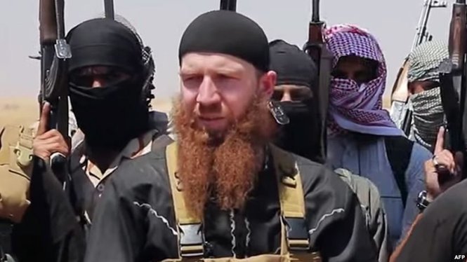 Thủ lĩnh cấp cao của IS Omar al-Shishani - Ảnh: AFP